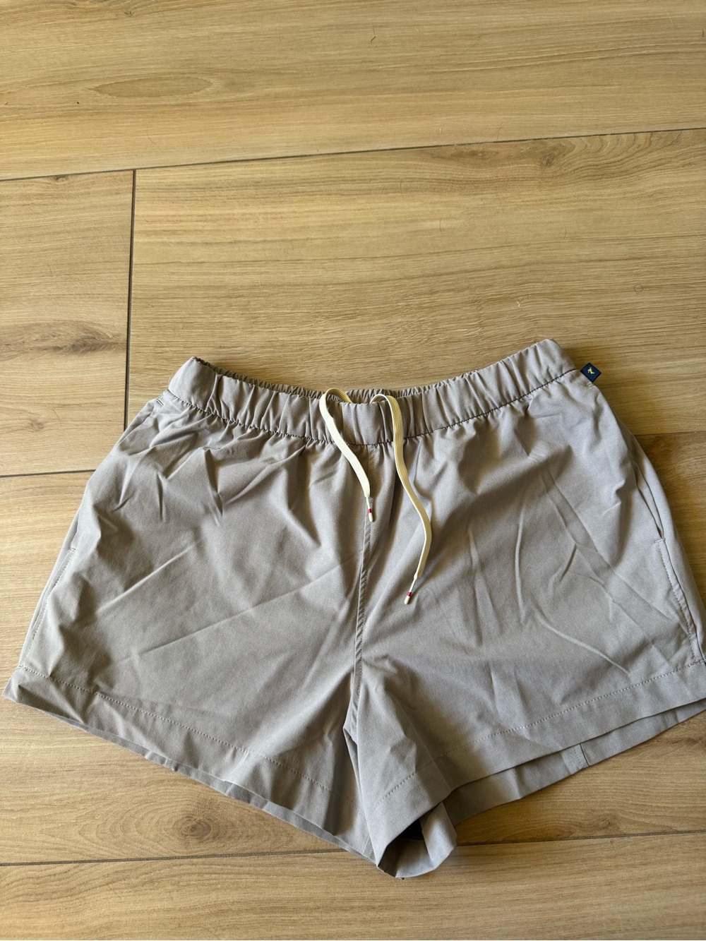 Tracksmith Women’s Commuter Shorts, Size M, like new!
